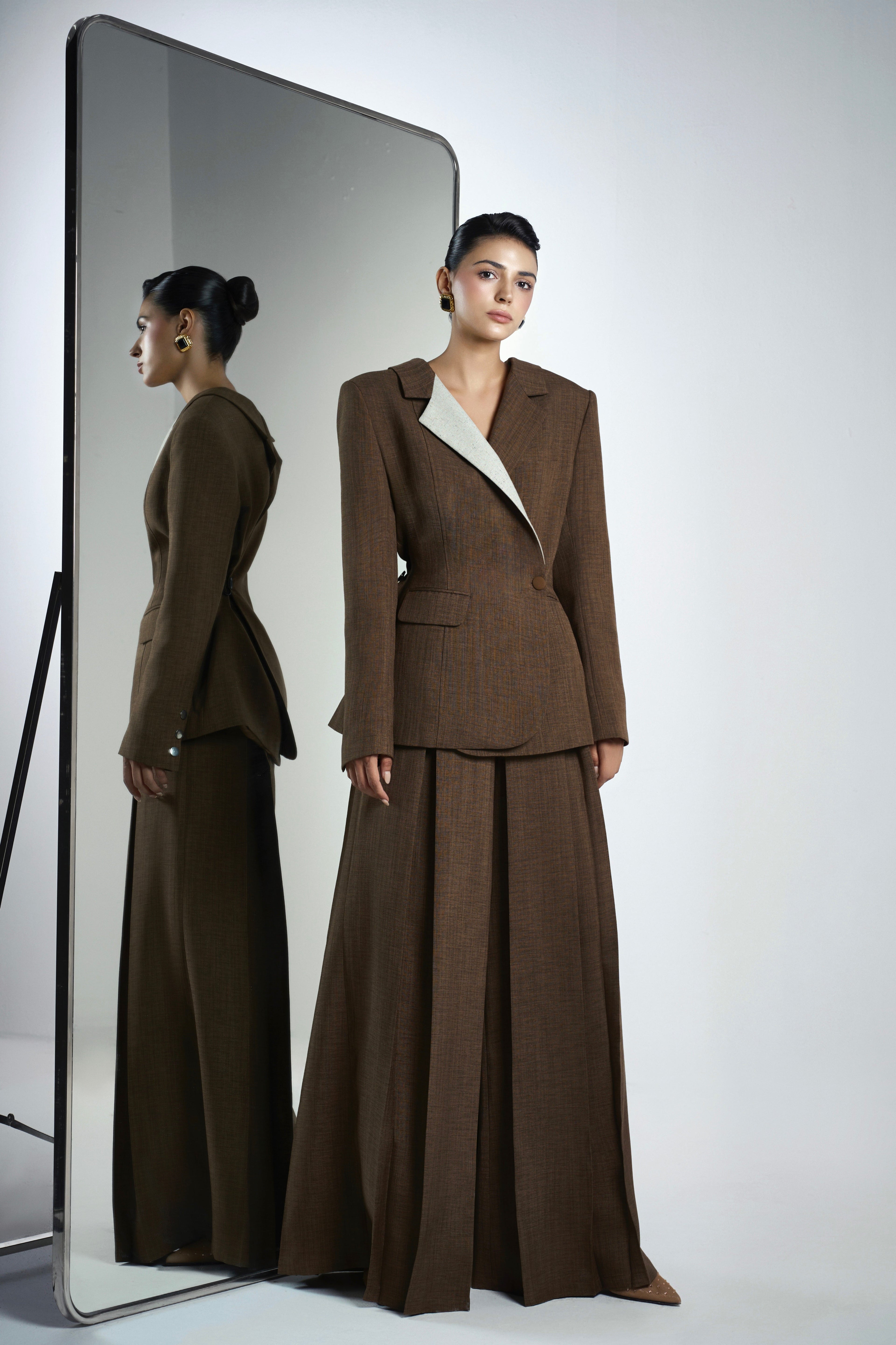 2-side Earth Brown Vest & Van Earth Brown Pants